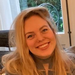 Naomi van den Berg - articles